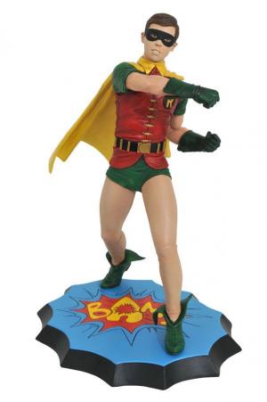 Robin Resin Statue