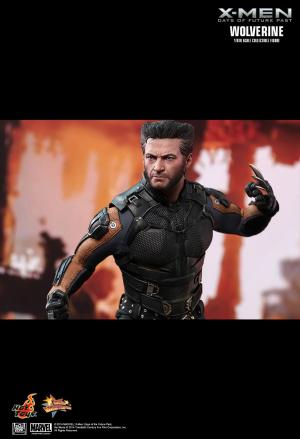 X-Men Wolverine Action Shot 2